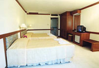 Resort deluxe family room
