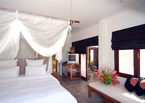 Deluxe bed room