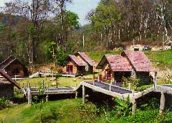 bungalow rooms, Pong Deau hot spring