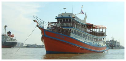 Chanasin Thai Boat